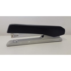 Grapadora Plastic Stapler 747